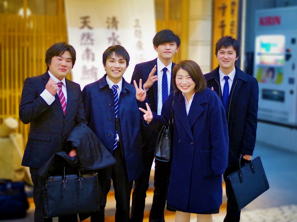 この春、この5人が鈴与カーゴネットに入社します!